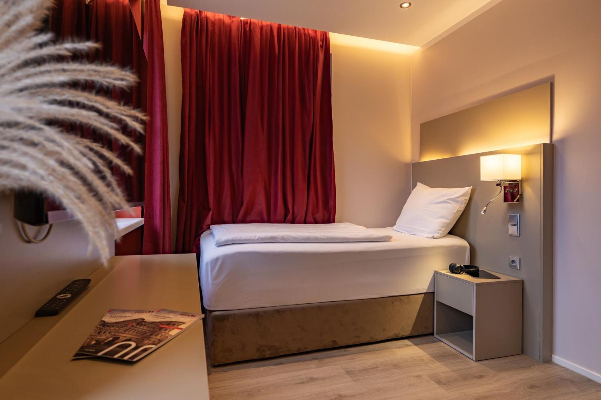 Mea Hotel Trier Buitenkant foto